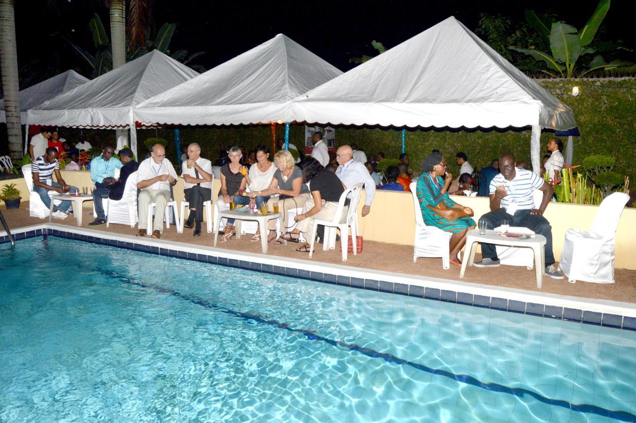 Residence Bertille Abidjan Cocody Ngoại thất bức ảnh