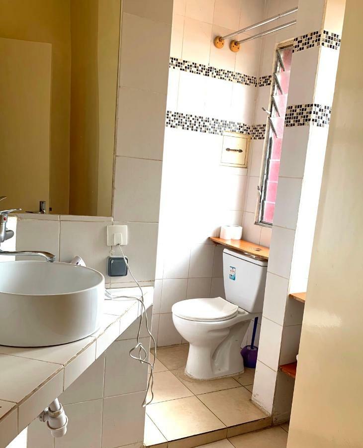 Residence Bertille Abidjan Cocody Ngoại thất bức ảnh